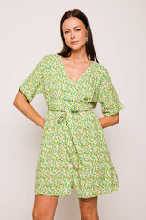 Kurzes weißes Laga-Kleid