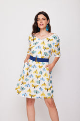 Vestido Corto Orilla Mariposa