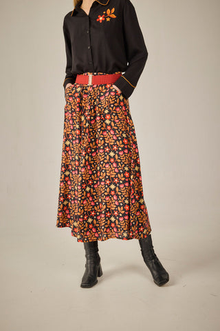 Colored elastic belts
