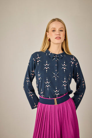 Colored elastic belts