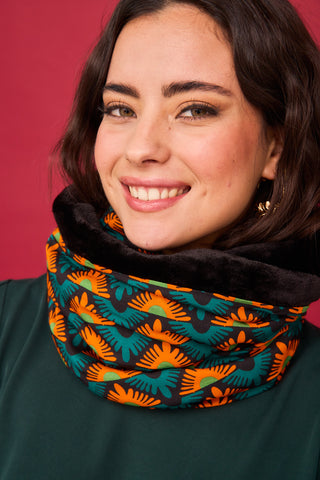 Neck Collar Oi25 Green Triangle