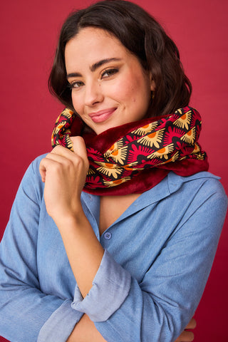 Neck Oi25 Red Triangle