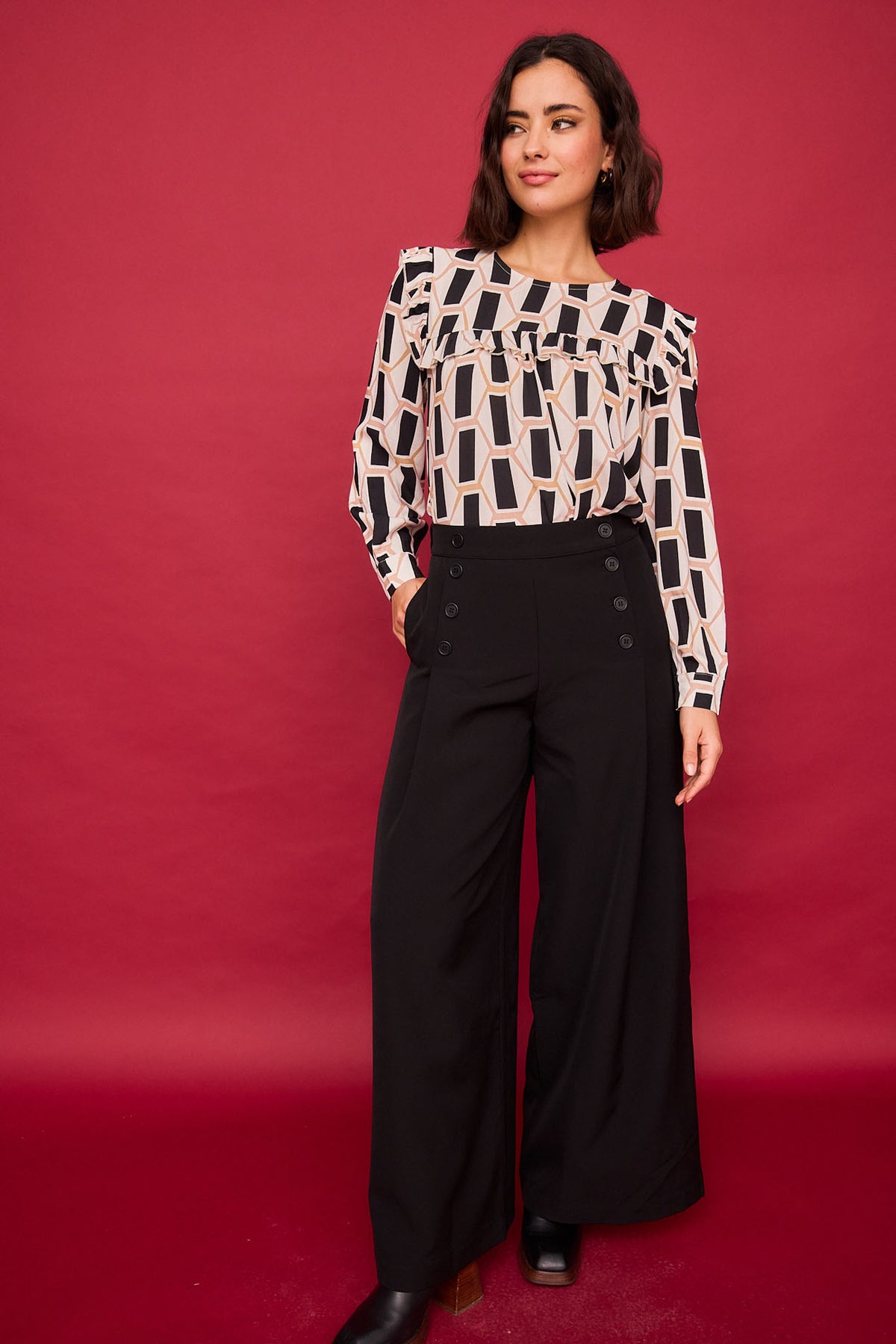 Pantalón Nenufar Negro Liso
