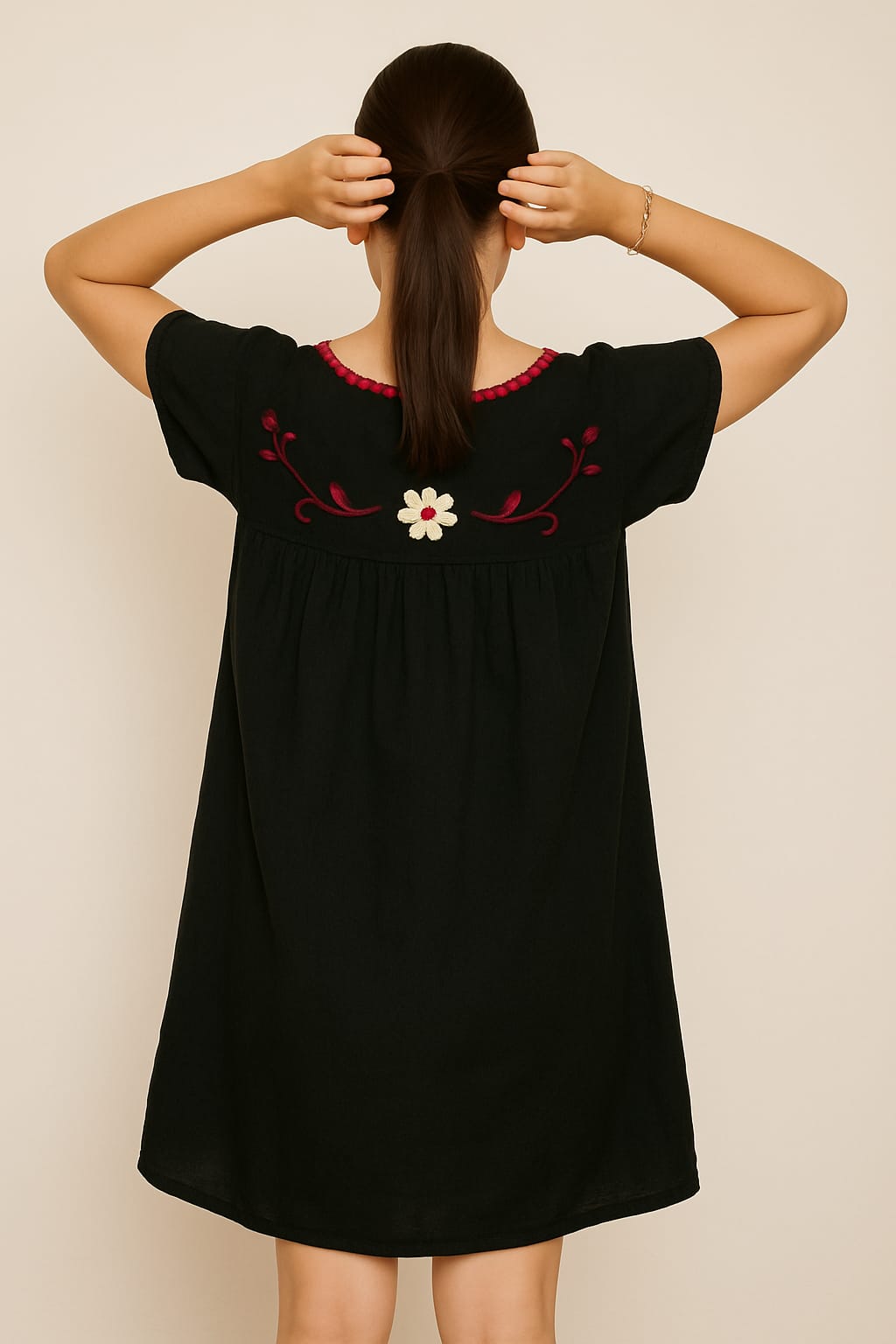 Kurzes grünes Tossa-Kleid