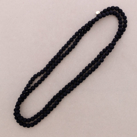 Lange Halskette mit beschichteten Kugeln, 8 mm x 1,5 m (A)