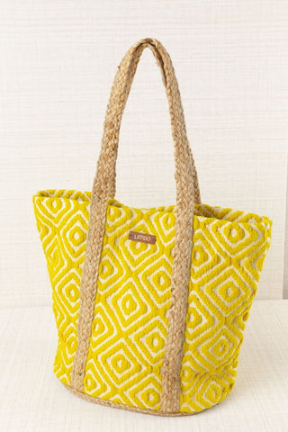 Wristlet handbag with lobster design