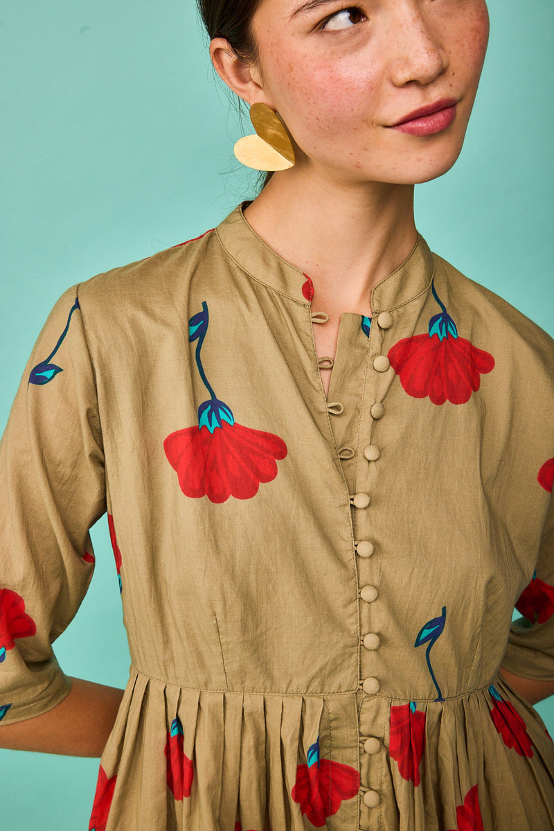 Aviles grünes Kleid
