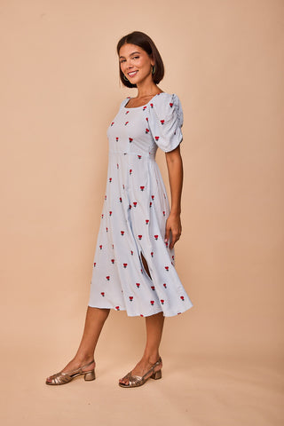 Vestido Berro Corazón Bordado