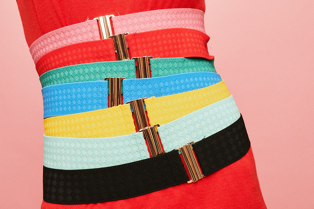Colored elastic belts
